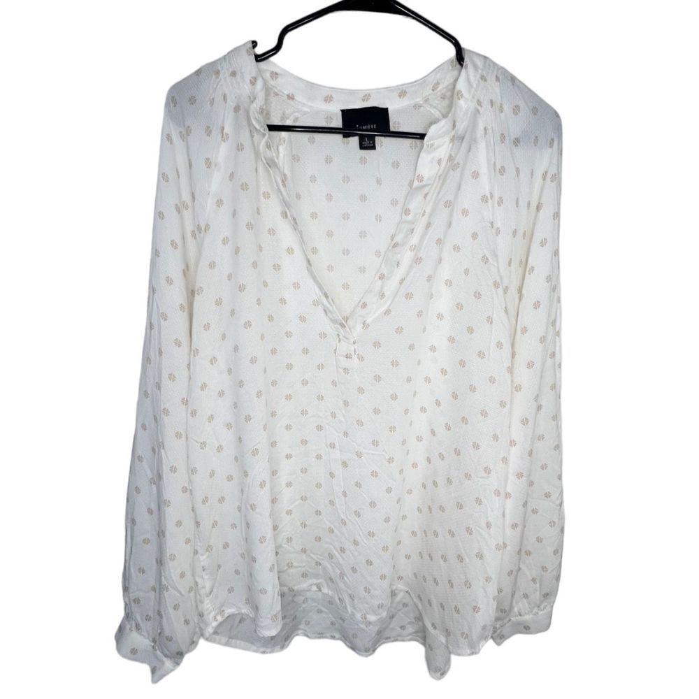 Lumiere White and Tan Geometric Patterned Long Sleeve V-Neck Blouse